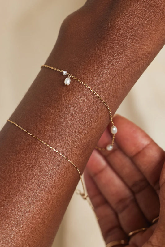 wwake / pearl spindle bracelet