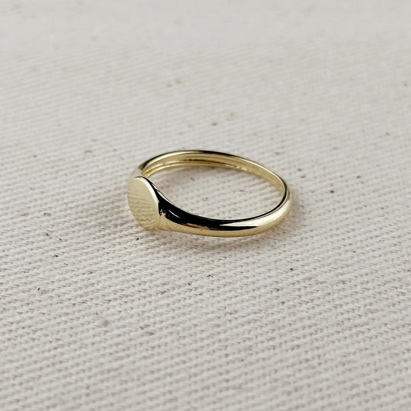 slim signet ring