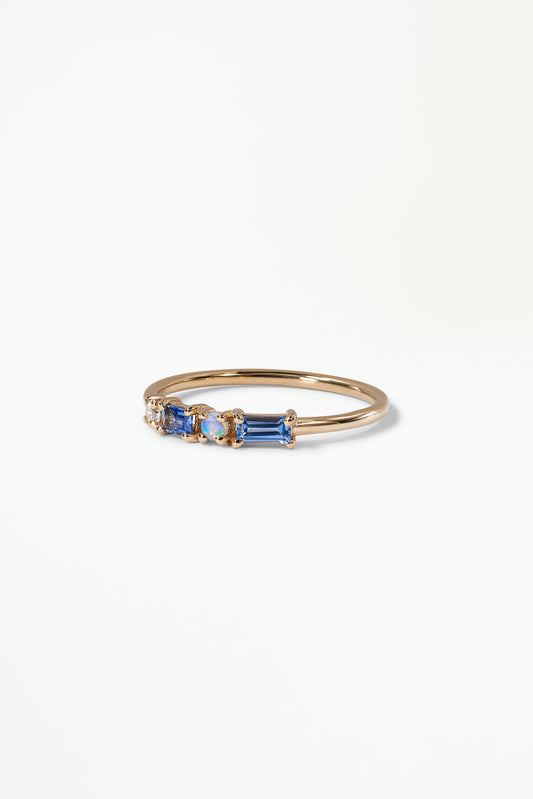 wwake / pillar ring - sapphire + opal + diamond