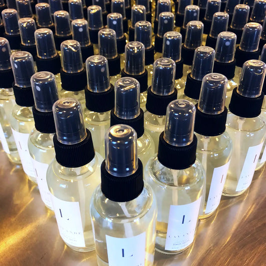 lavande / linen spray - lavender + sandalwood