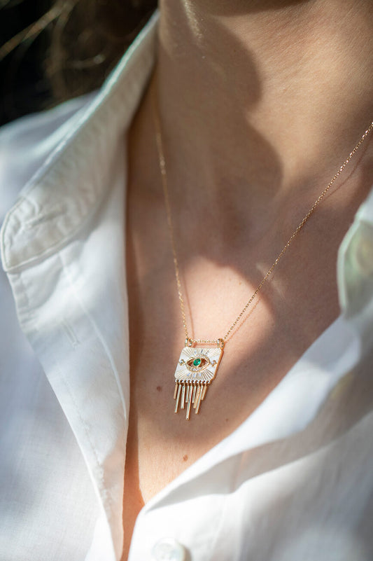 emerald eye & diamond plate necklace