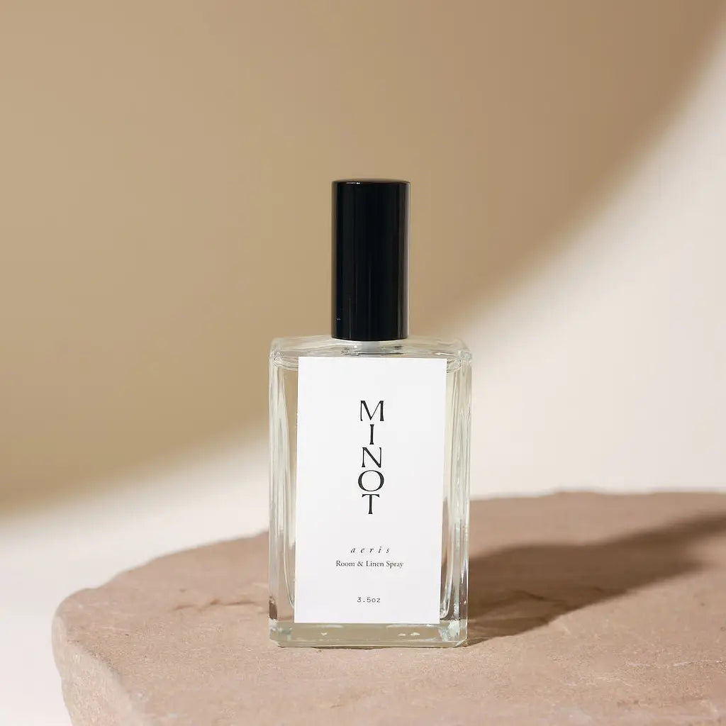 minot / room & linen spray - aeris