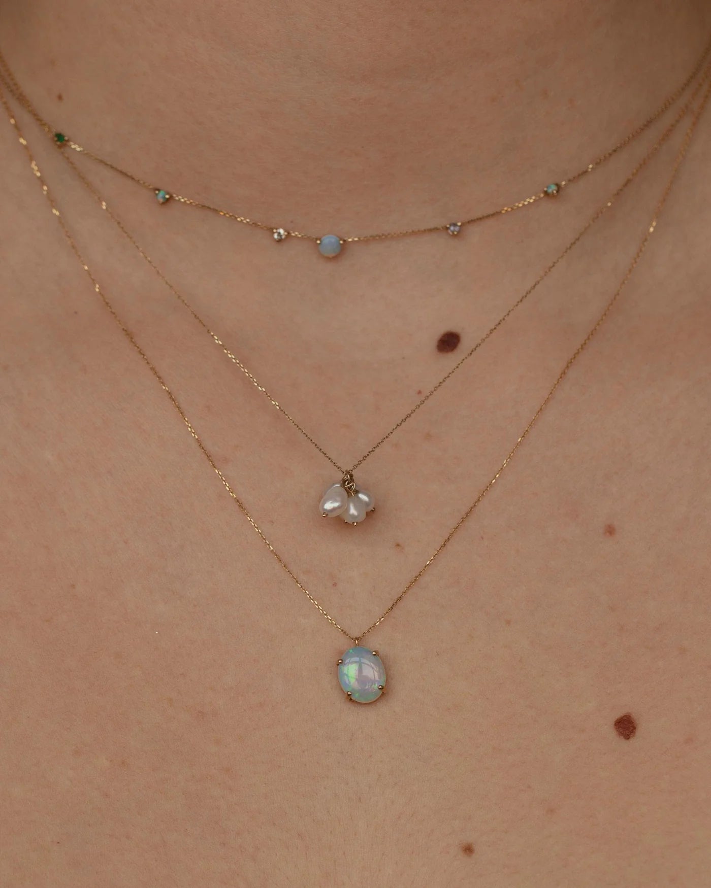 wwake / linear chain necklace - opal + diamond + sapphire + emerald