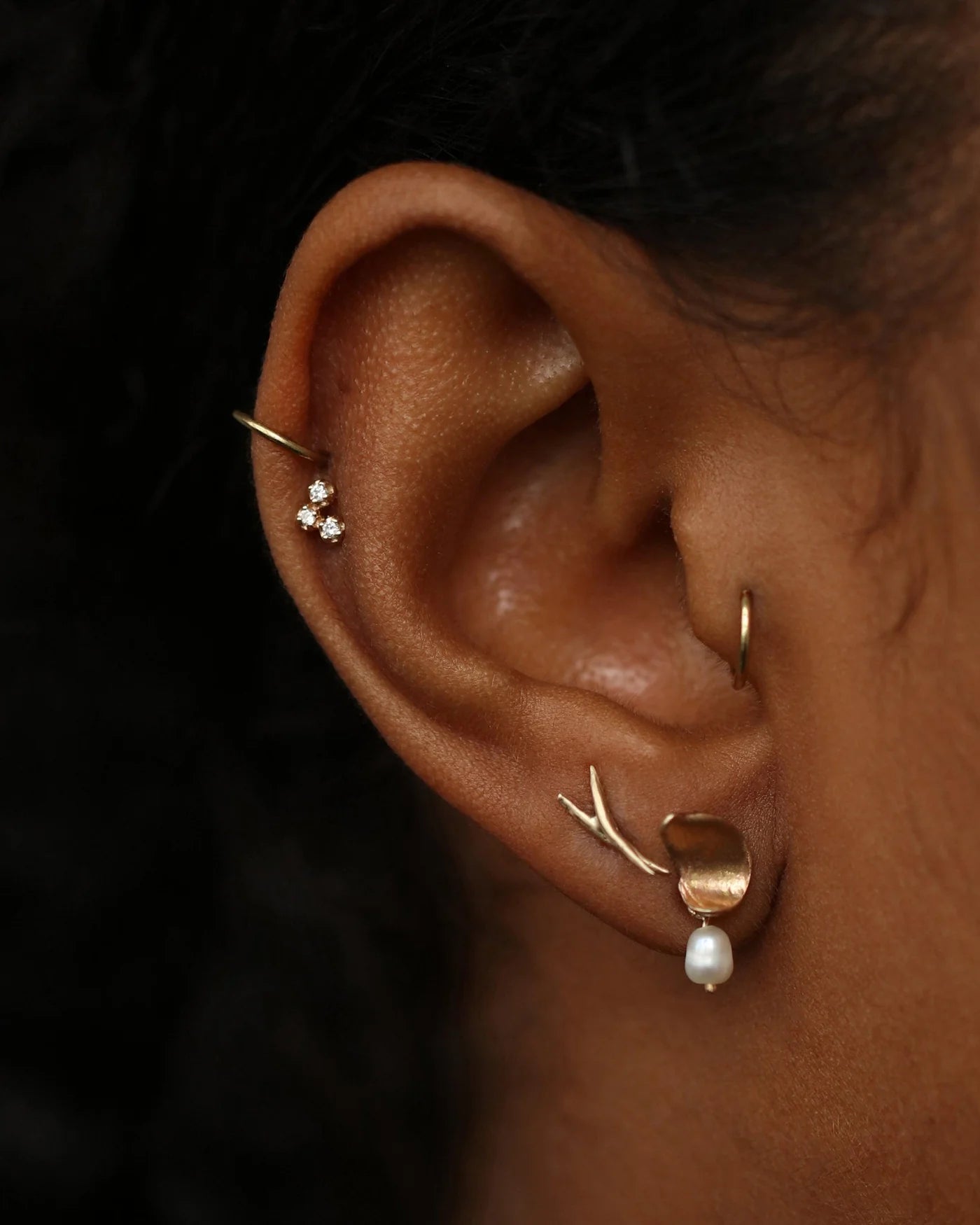 wwake / pearl dewdrop earrings