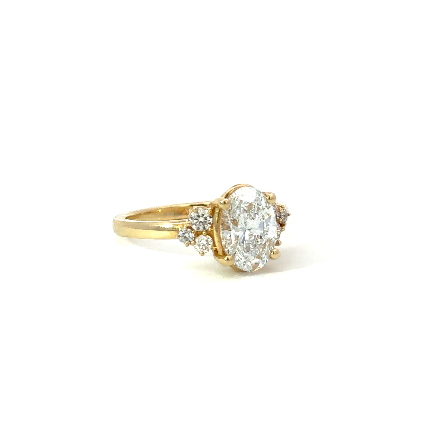 the lady banks ring - grown diamond
