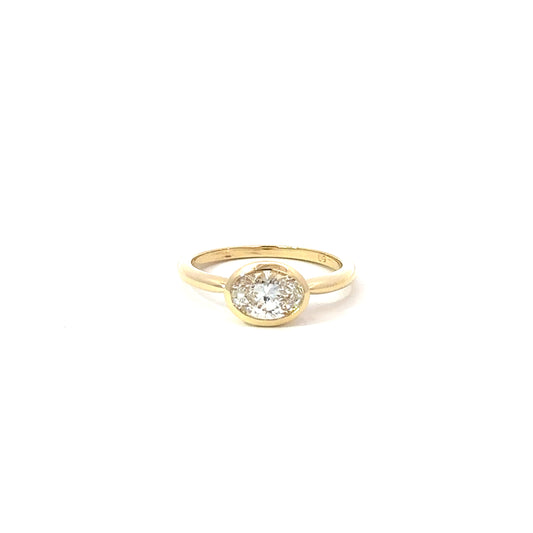 elara oval ring - grown diamond