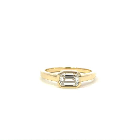 thea ring - grown diamond