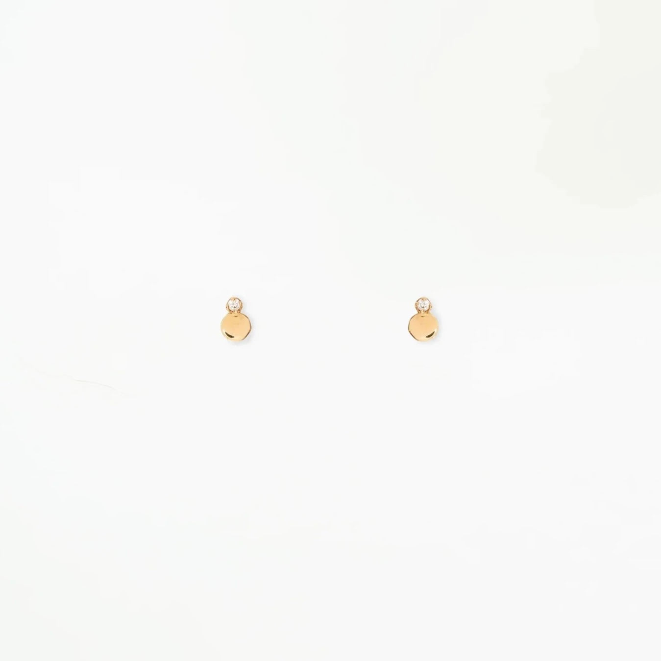 wwake / small disc stud earring - diamond - single