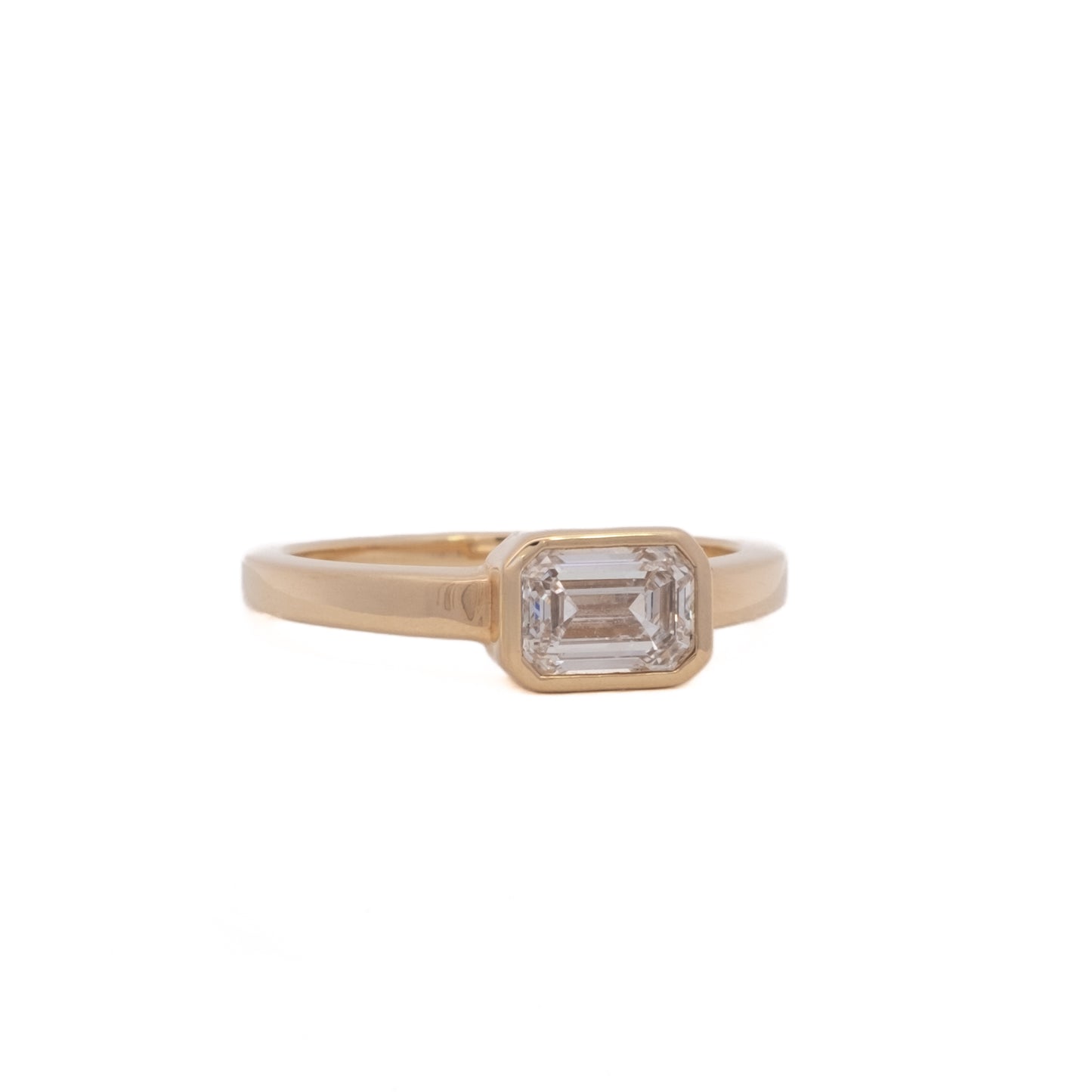 thea ring - grown diamond