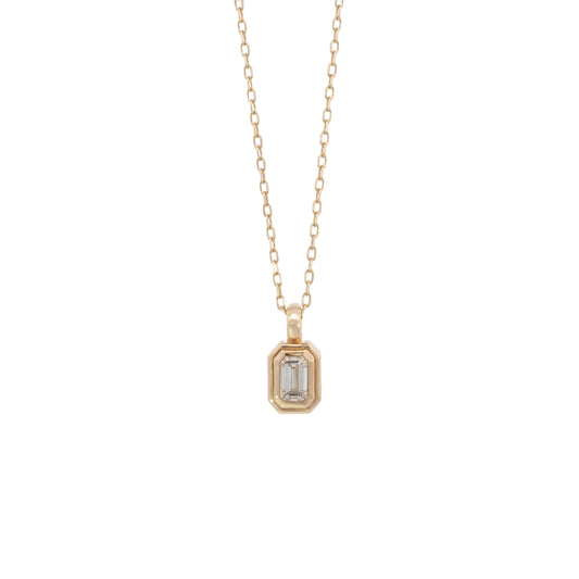 emerald-cut stepped-bezel pendant charm - grown diamond