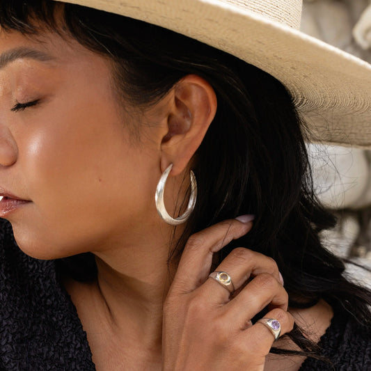 reyes carved post hoop earrings