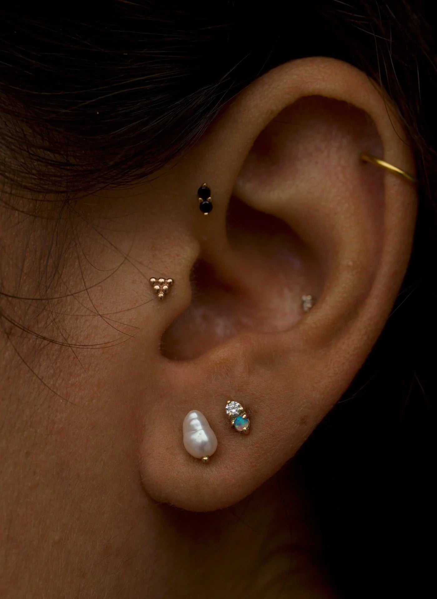 wwake / irregular pearl stud earring - single