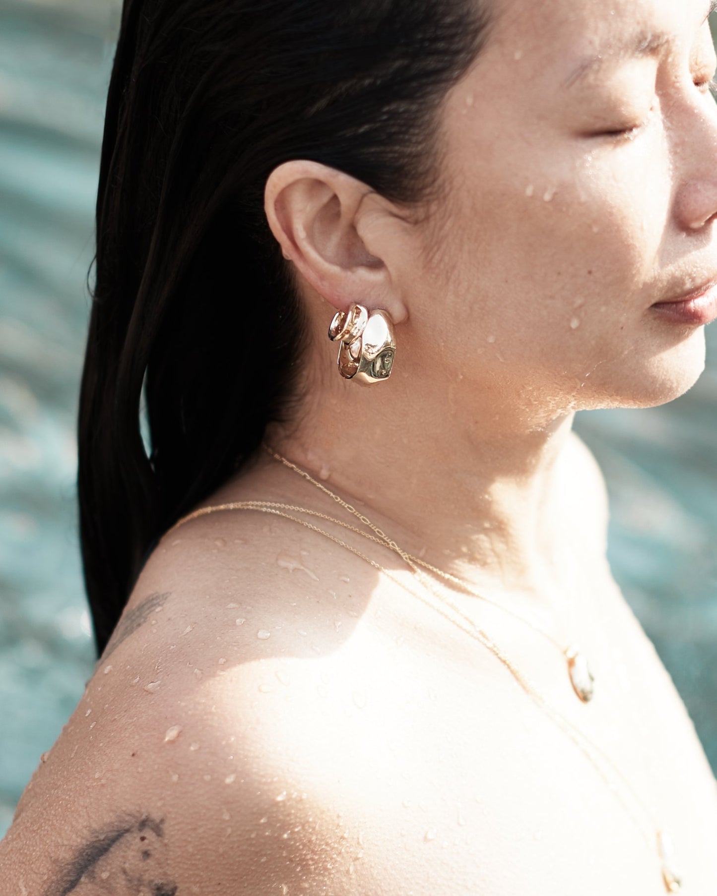 sanne hoop earrings