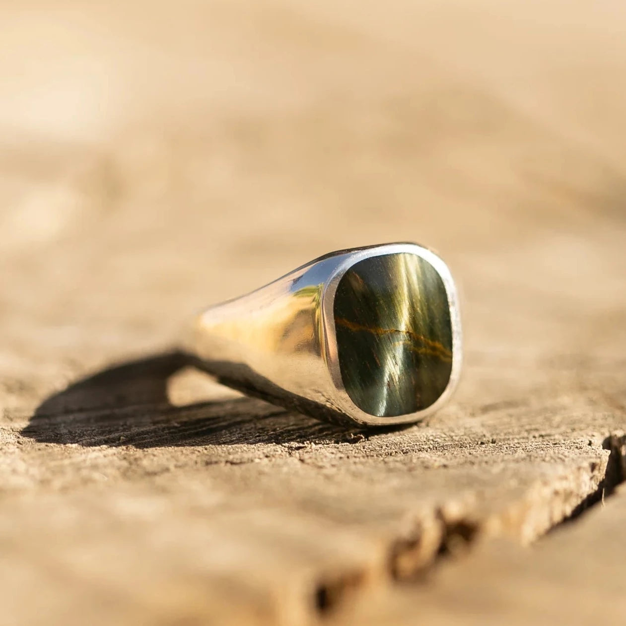 signet ring - hawks eye