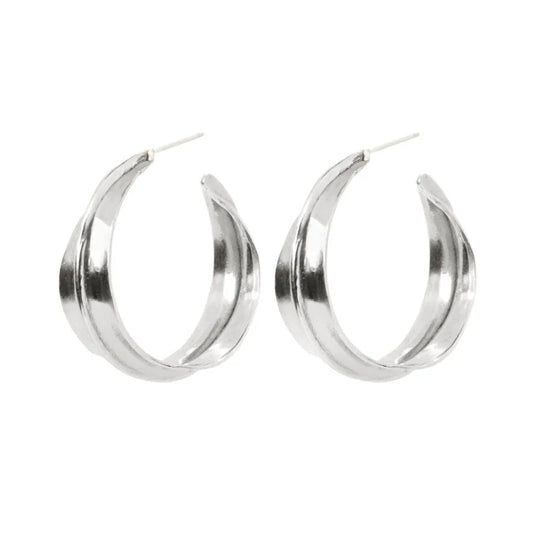 medium ridge hoop earrings