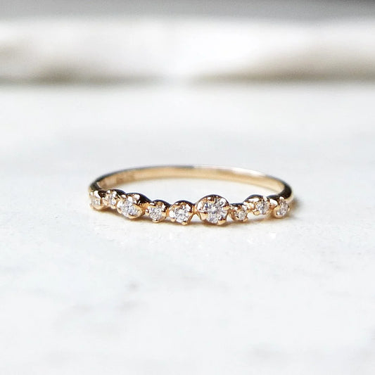 stepping stone ring - natural diamond