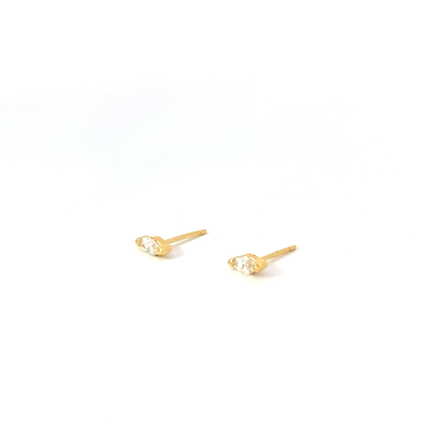 marquise prong stud earrings - cz