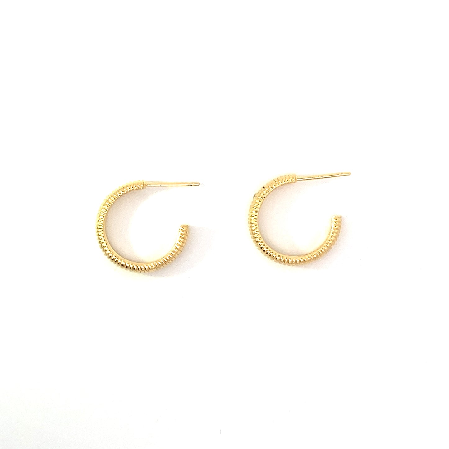 horizontal fine ribbed post hoop earrings - 15mm
