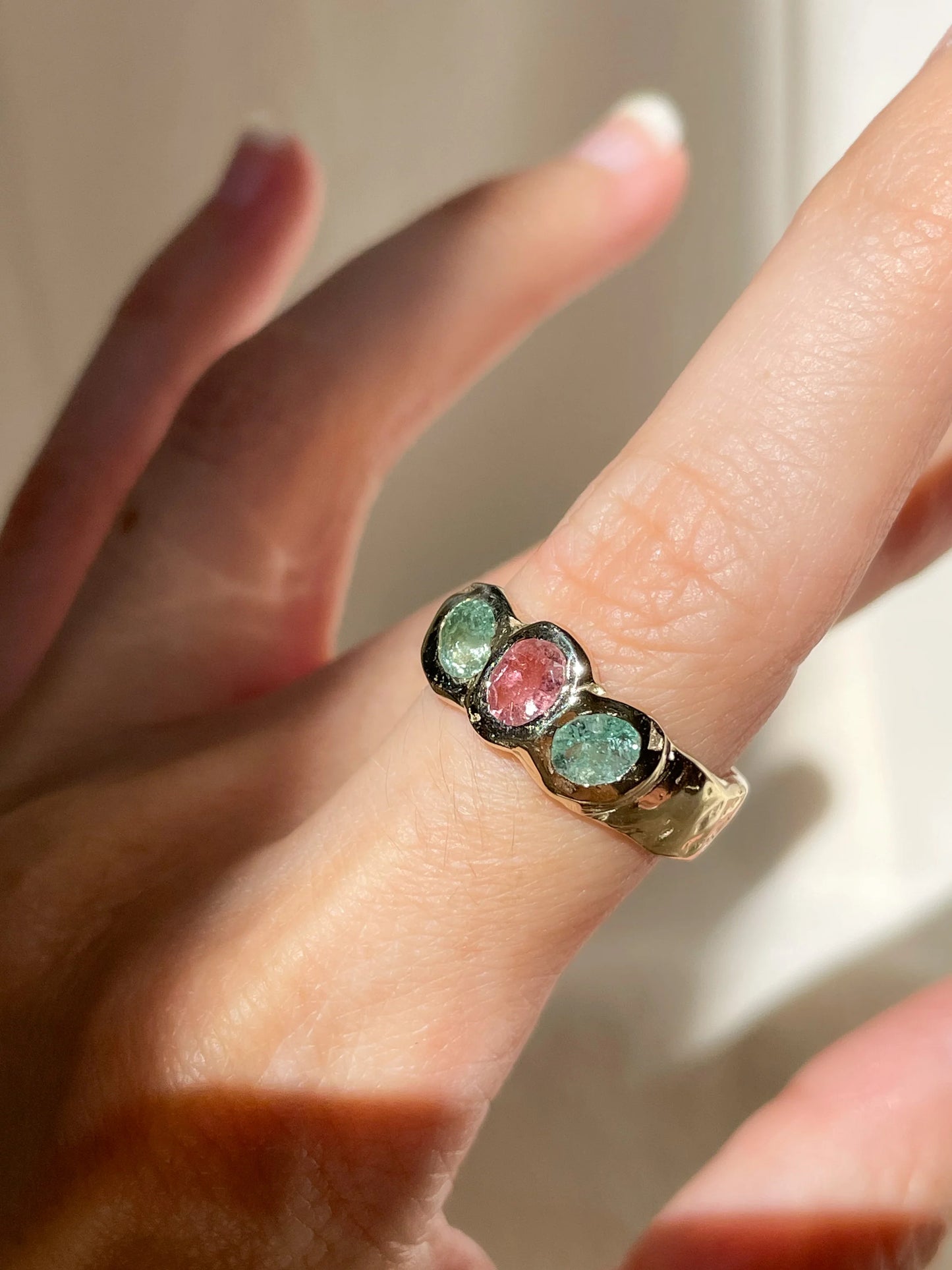 les trois tourmalines band