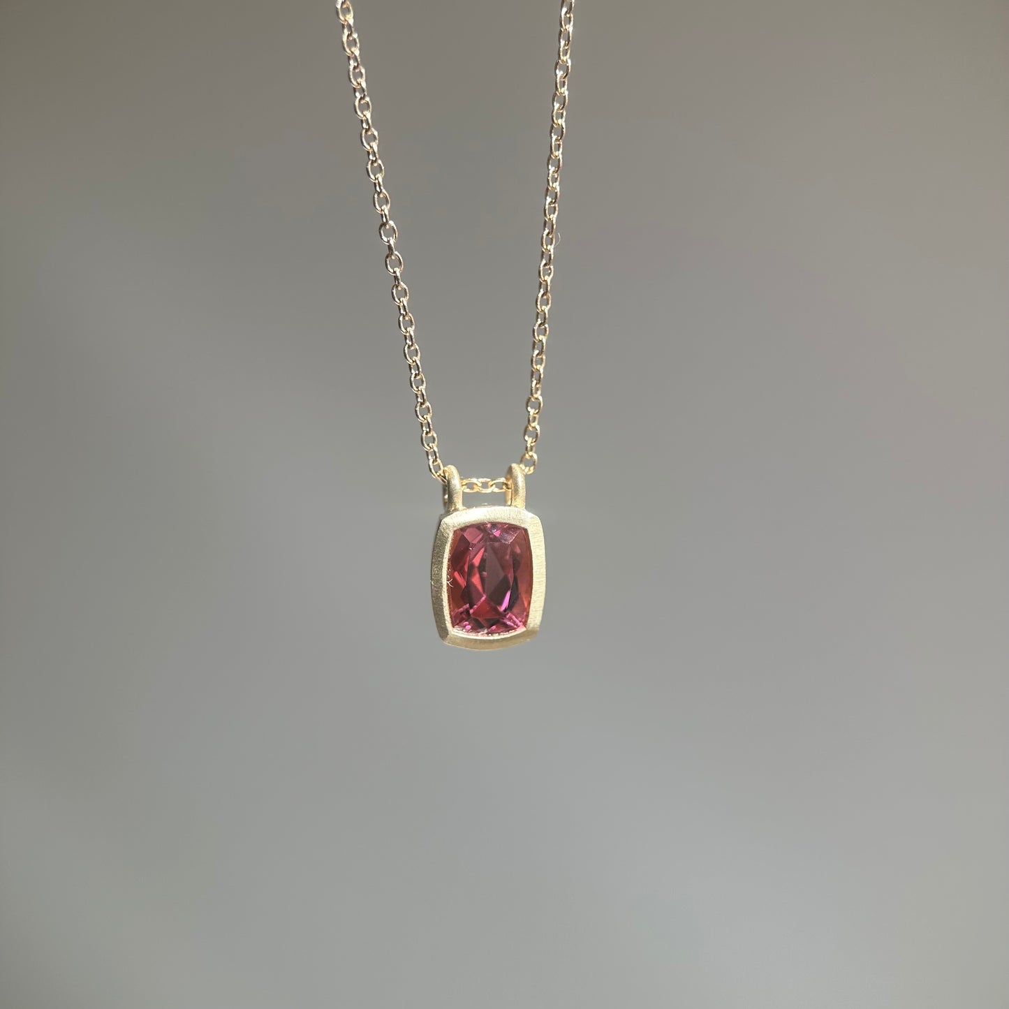 pink tourmaline pendant necklace