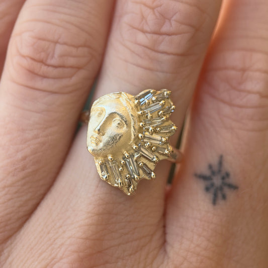 sun ray sybil ring - natural diamond