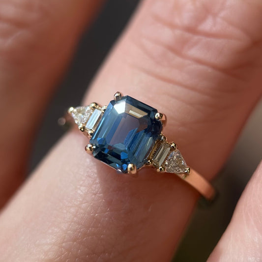 anastasia ring - sapphire