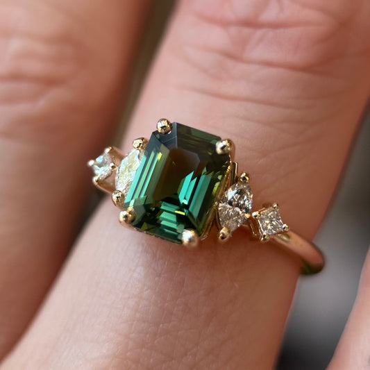 julia ring - green sapphire