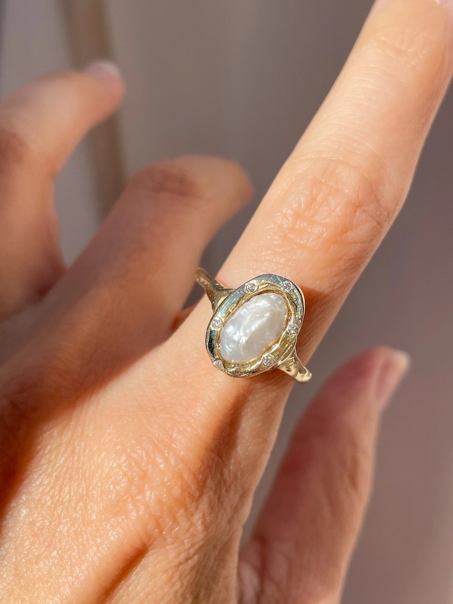 mother pearl diamond ring