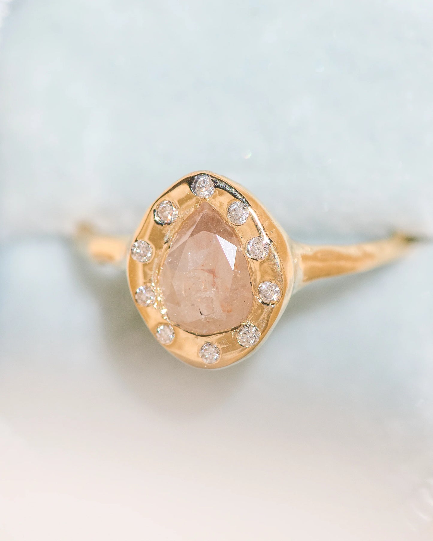 la poire ring - natural diamond