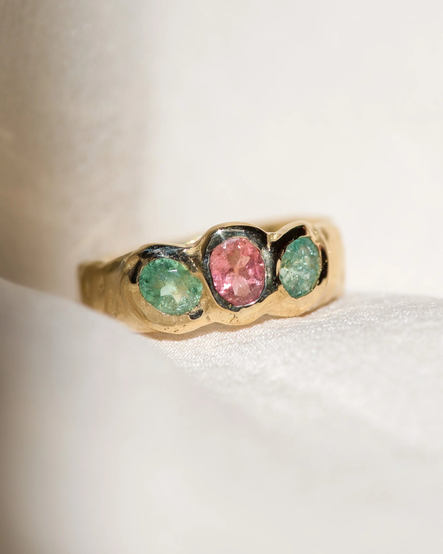 les trois tourmalines band