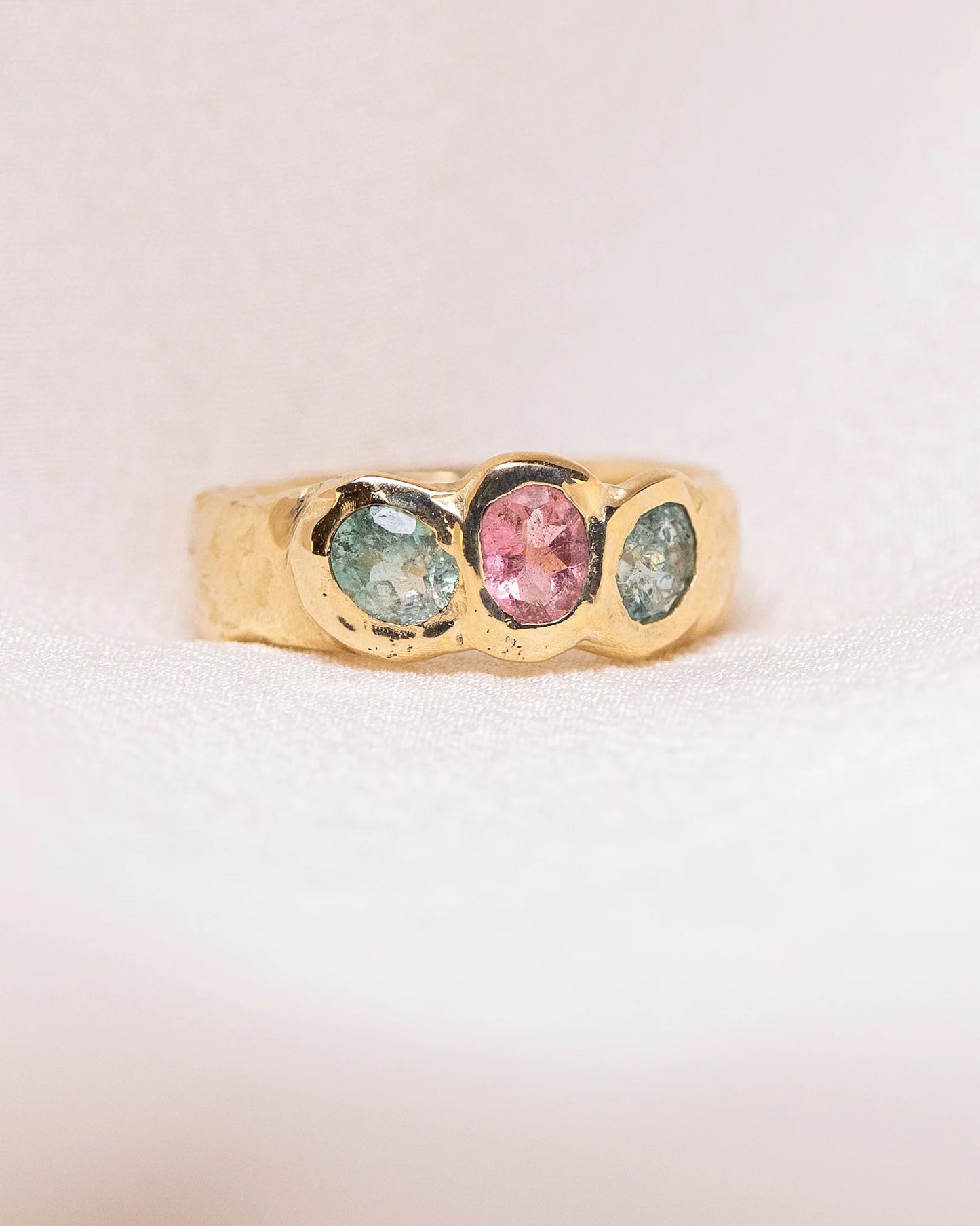 les trois tourmalines band