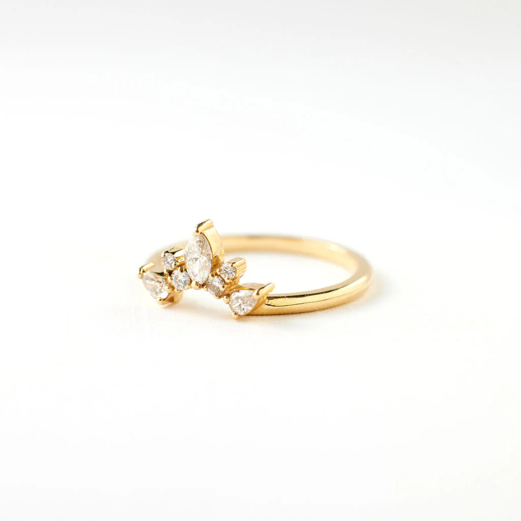 lyla ring band - natural diamond
