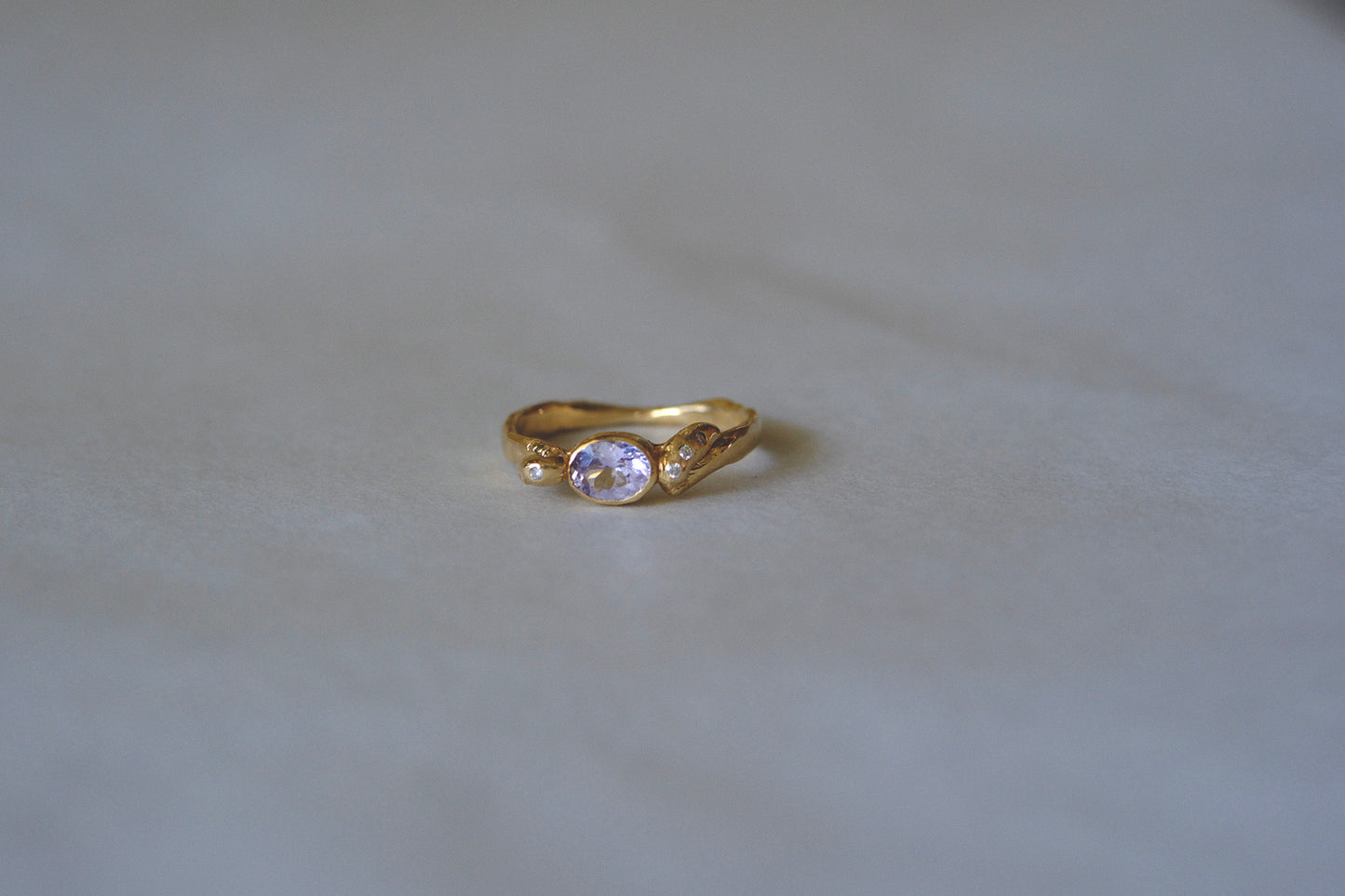 muse ring no.2 - lavender spinel + diamond