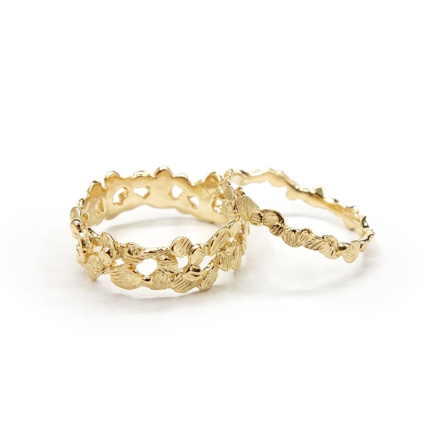 wide petal band