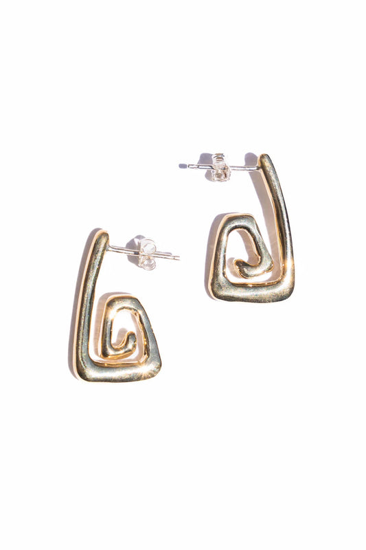 nautilo hoop earrings
