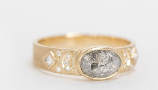 grey diamond & diamond detail ring