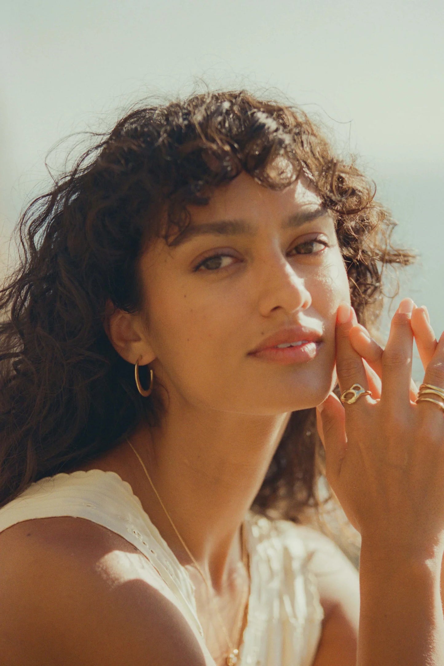 sirena hoop earrings