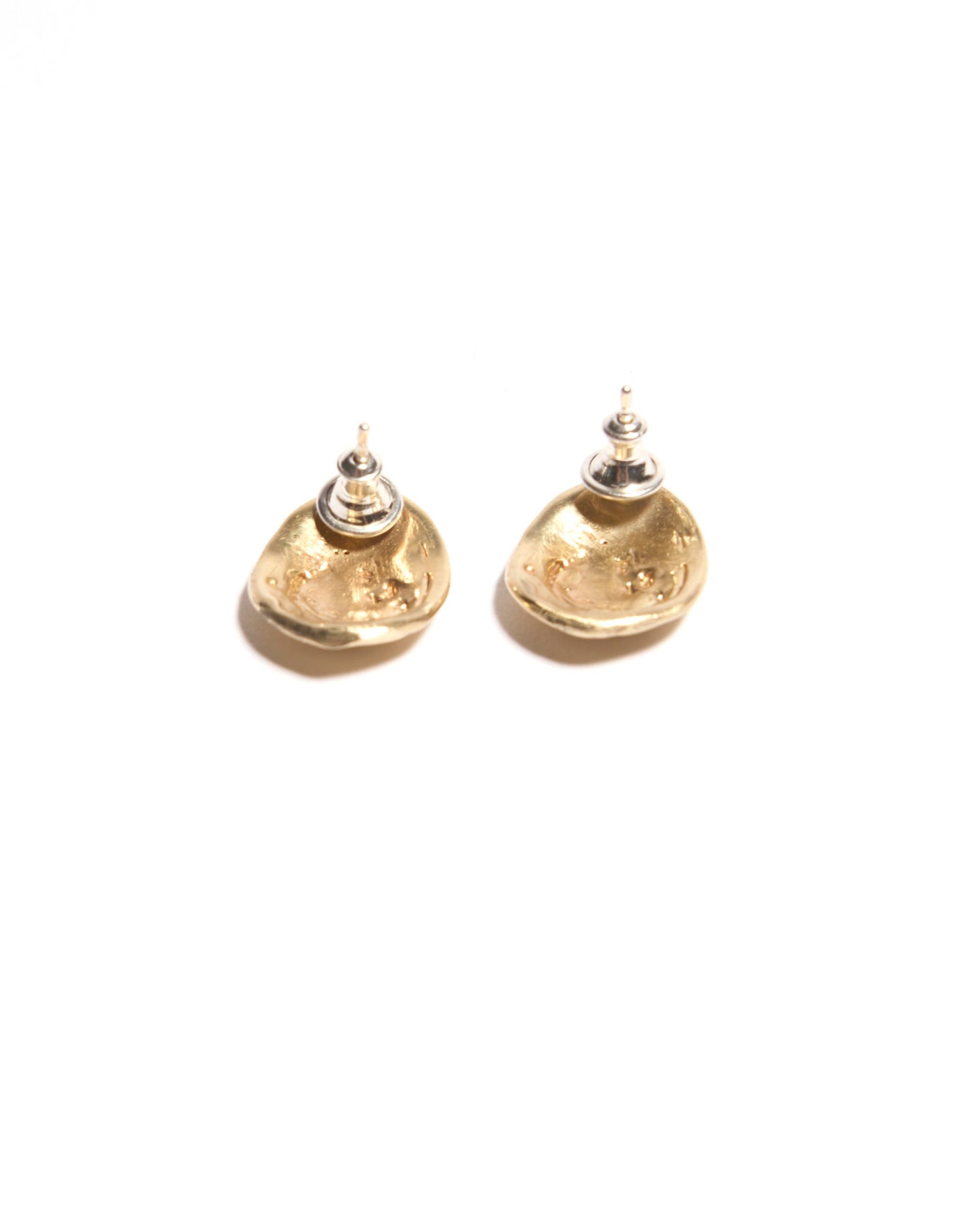 spira stud earrings