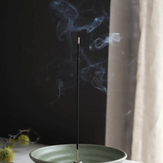 gravesco / ceramic incense burner