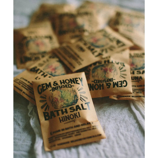 wild yonder / gem & honey bath salt soak - hinoki