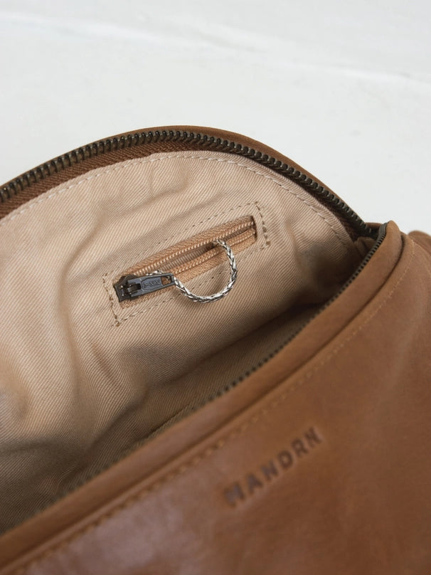 atlas fanny pack - tan