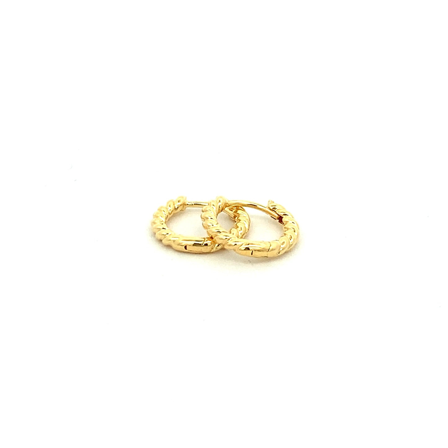 huggie twist hoop earrings