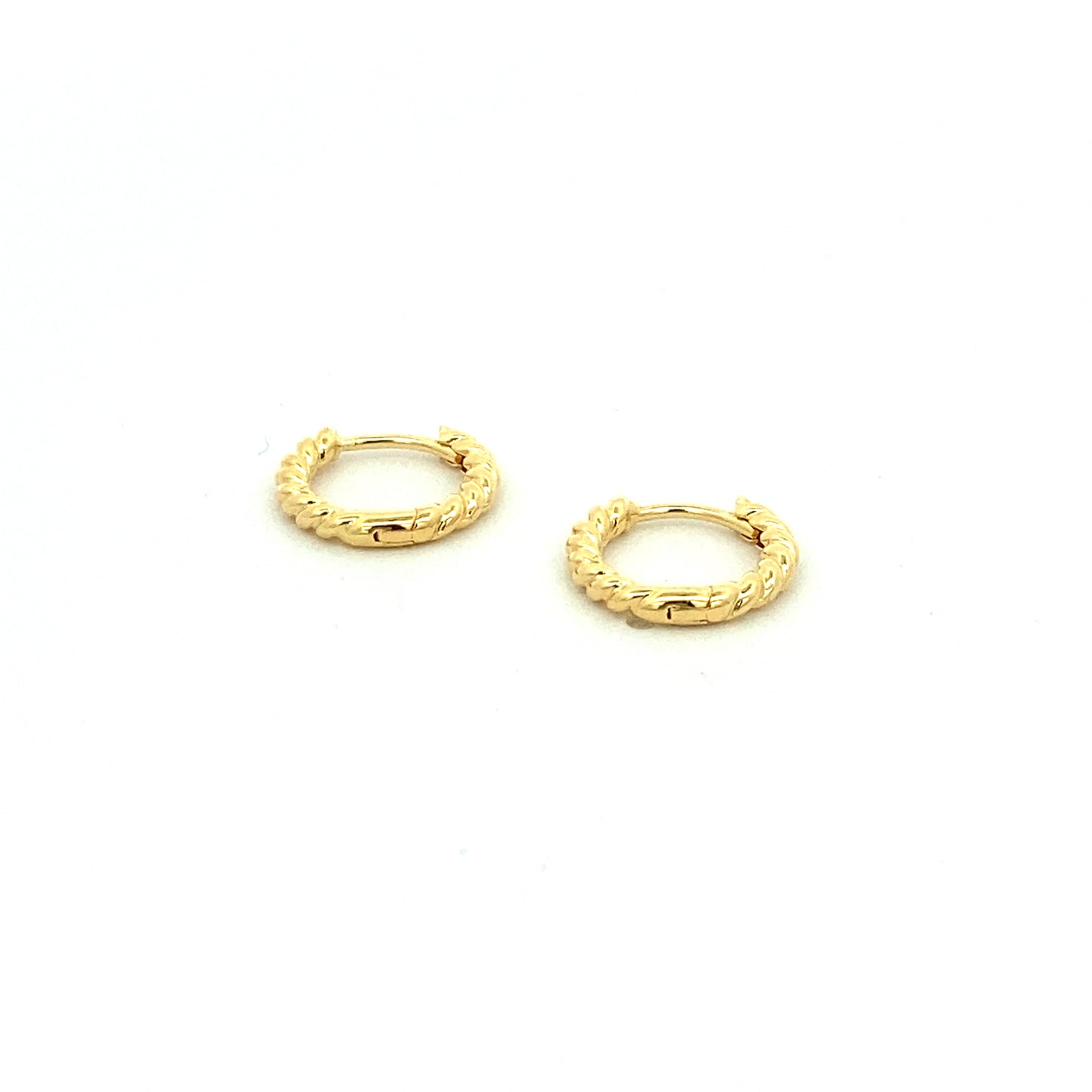 huggie twist hoop earrings