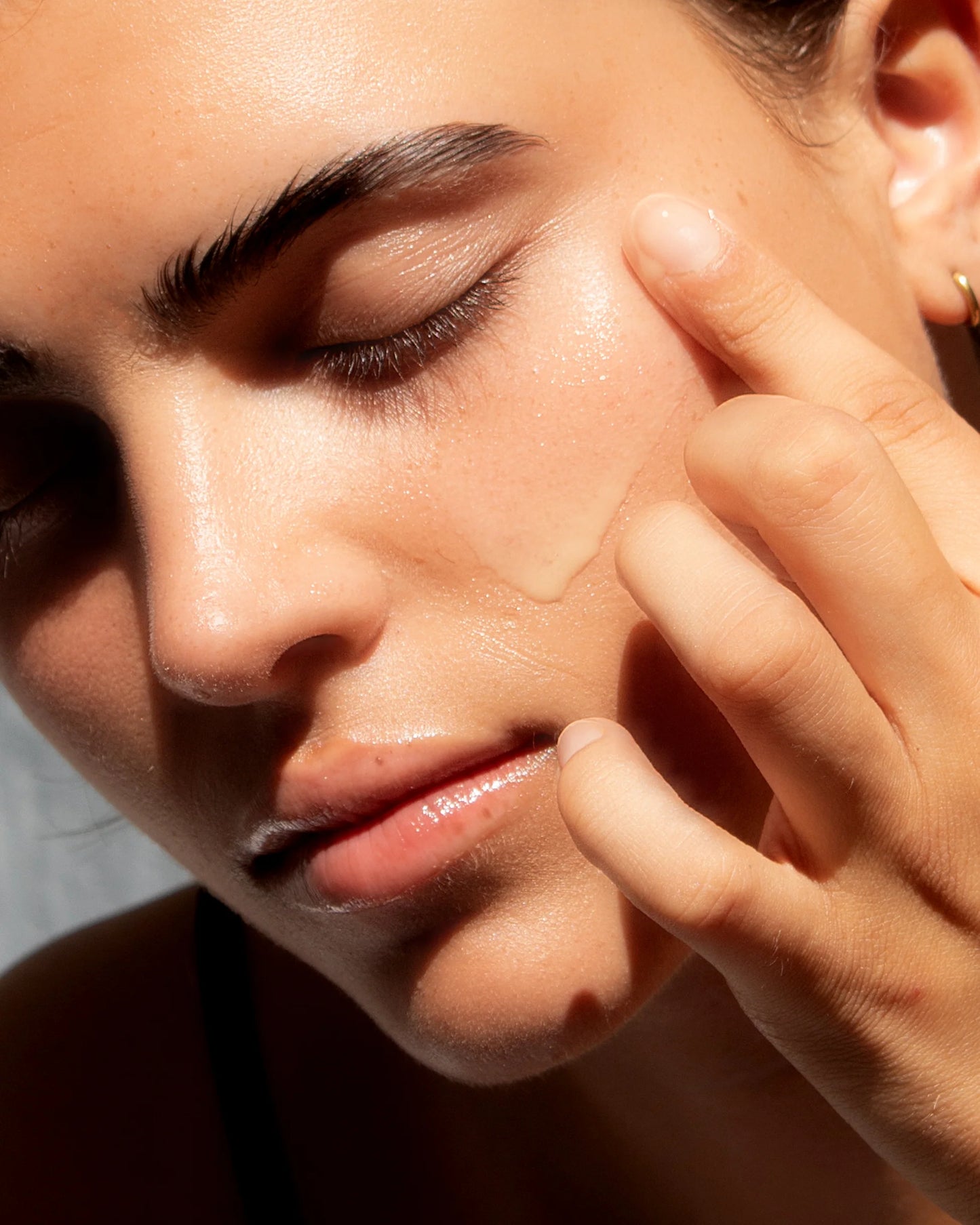 gara skincare / youth serum