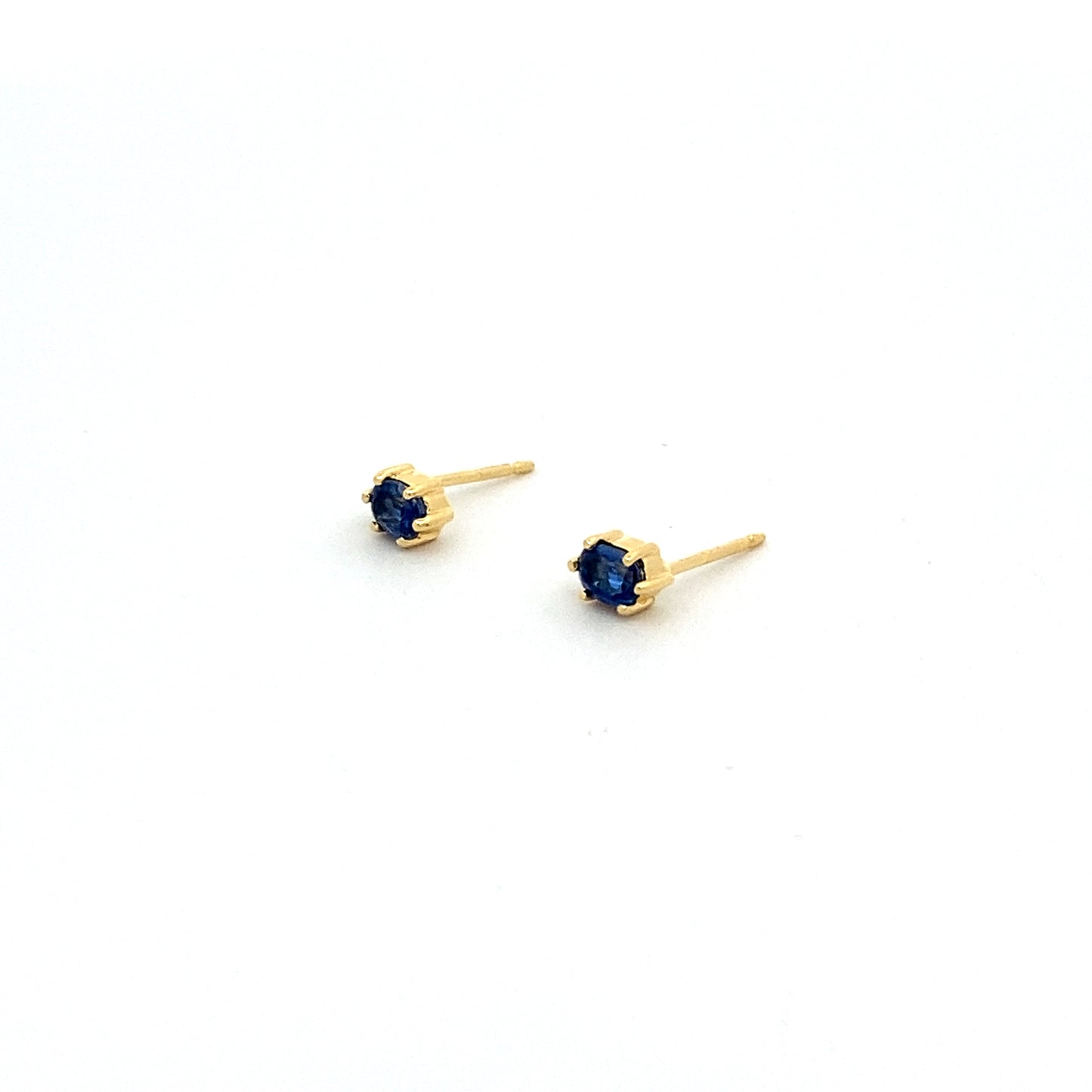 oval claw-set stud earrings - kyanite