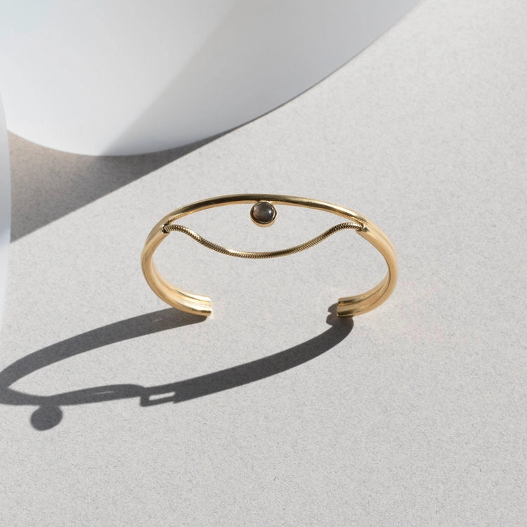 faye cuff