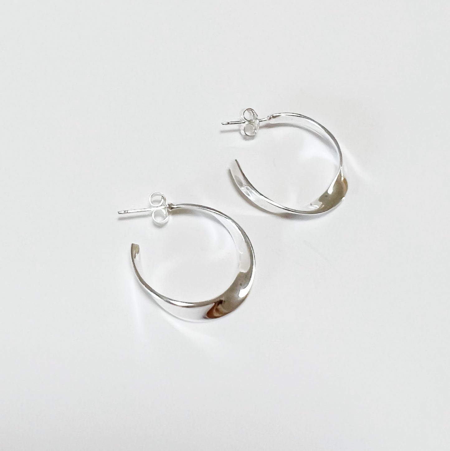 twisted ribbon post hoop earrings