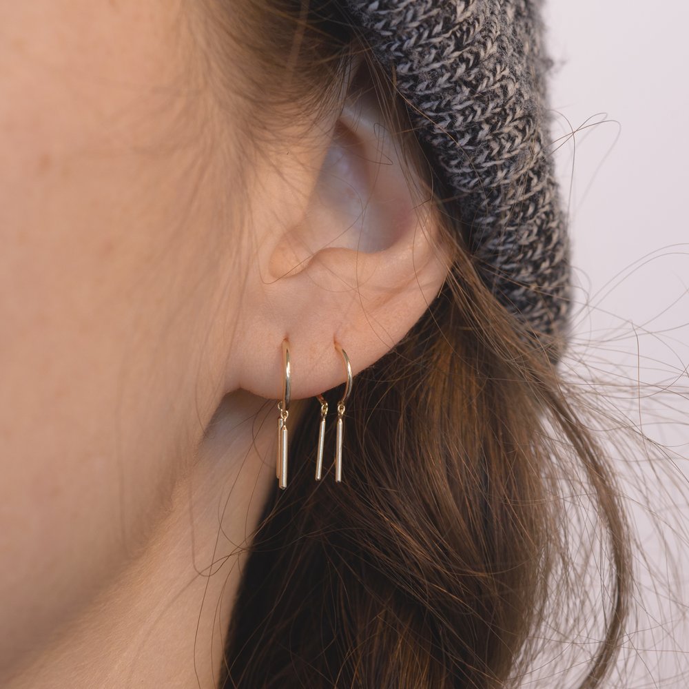 jack + g / baby chime earring - single