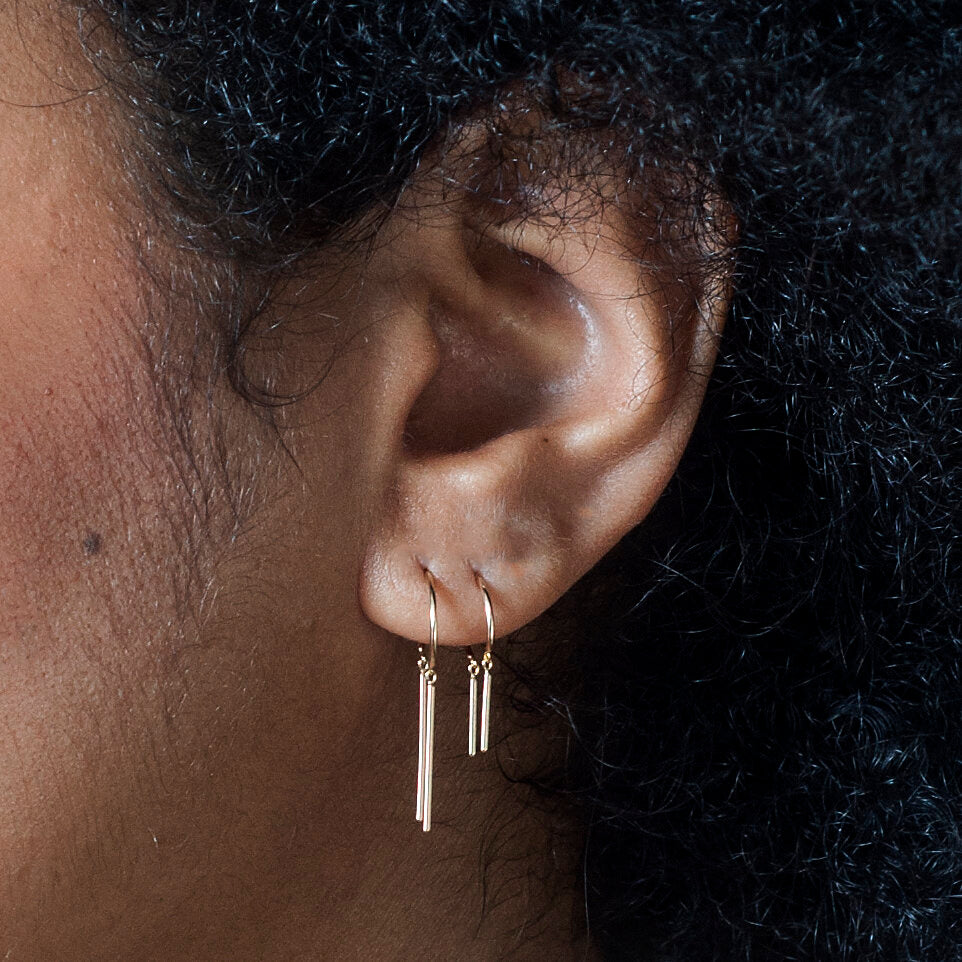 jack + g / baby chime earring - single