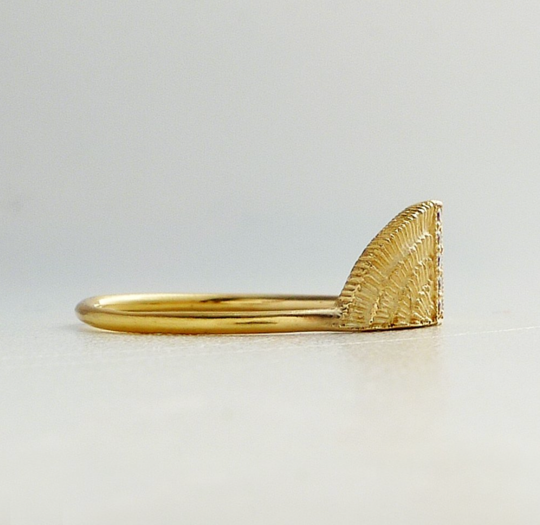 trova ring